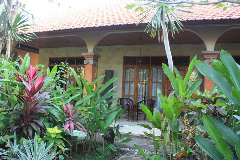 Cleopatra Beach Bungalows Hotel Lovina Camera foto