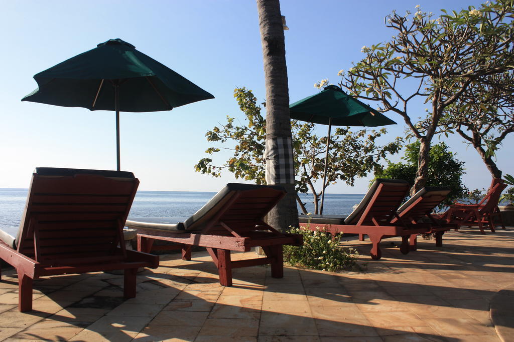Cleopatra Beach Bungalows Hotel Lovina Esterno foto